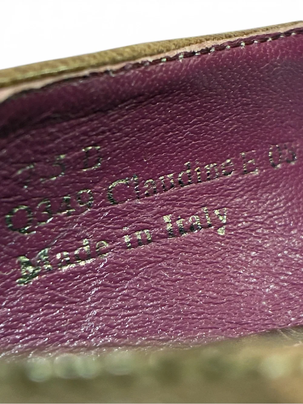 Vintage Coach Claudine leather peep toe lace front spectator heels. 7.5